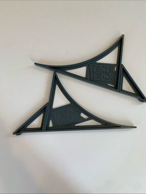 Tech Deck Plastic Support Brackets for Fingerboard Ramp
